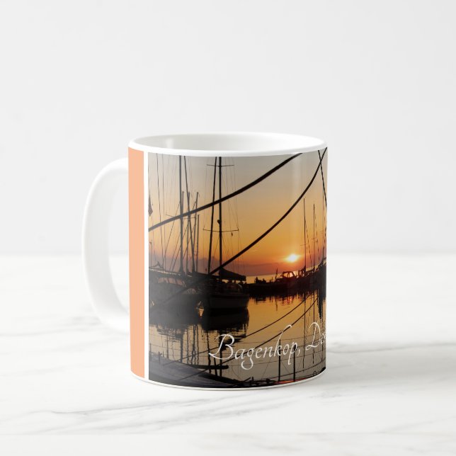 Sunset Bagenkop Harbor, Langeland, Danmark Kaffemugg (Framsida vänster)