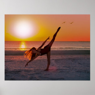 Sunset Ballet på Beach Poster