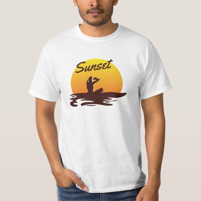 Sunset Beach T Shirt (Framsida)