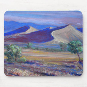 Sunset Dunes, Distant Mountains och Träd Mousepad Musmatta
