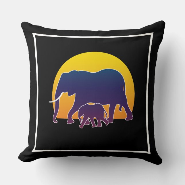 Sunset Elephants Kudde (Framsida)