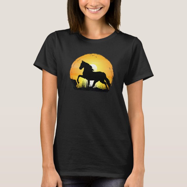 Sunset Horse Breed Silhouette  Haflinger Horse T Shirt (Framsida)