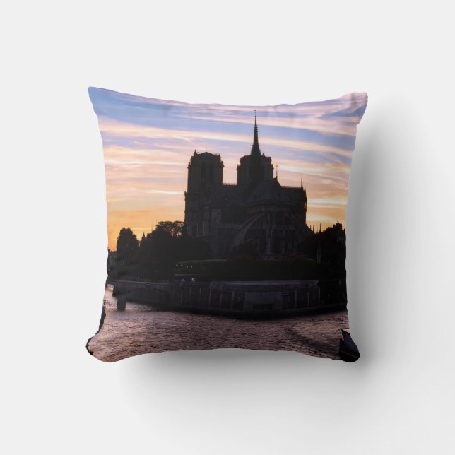 Sunset on Notre Dame de Paris - Paris, Frankrike Kudde (Framsida)