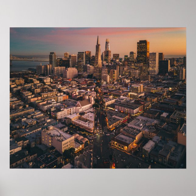 Sunset over San Francisco Financial District Poster (Framsidan)