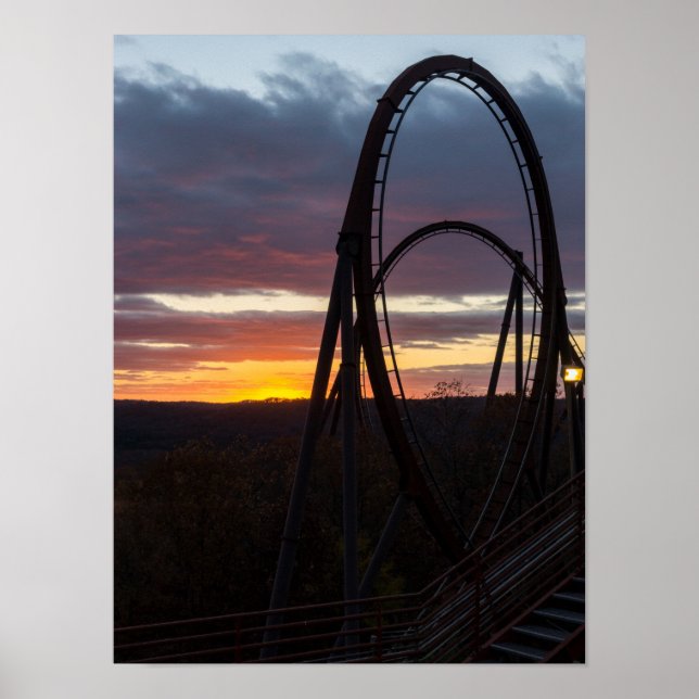 Sunset Over Wildfire Poster (Framsidan)