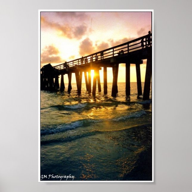 Sunset Pier Poster (Framsidan)
