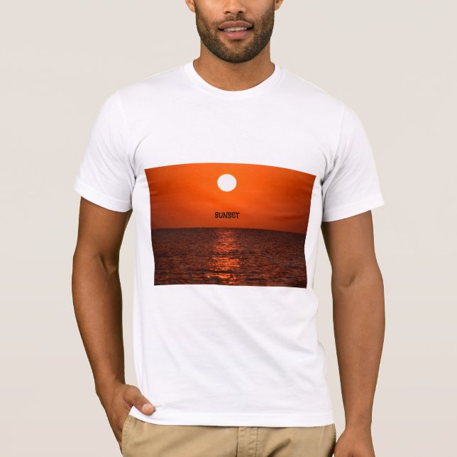 SUNSET T SHIRT (Framsida)