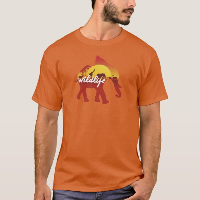Sunset Wildlife Silhouette Design with Elephant T Shirt (Framsida)