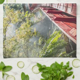 Sunshine in the Termas Geometricas, Conaripe, Chil Kökshandduk