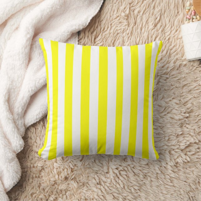 Sunshine Yellow and White Striped Print Kudde (Filt)