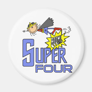 Superassistance Girl 4e födelsedagen Tshirts och G Magnet