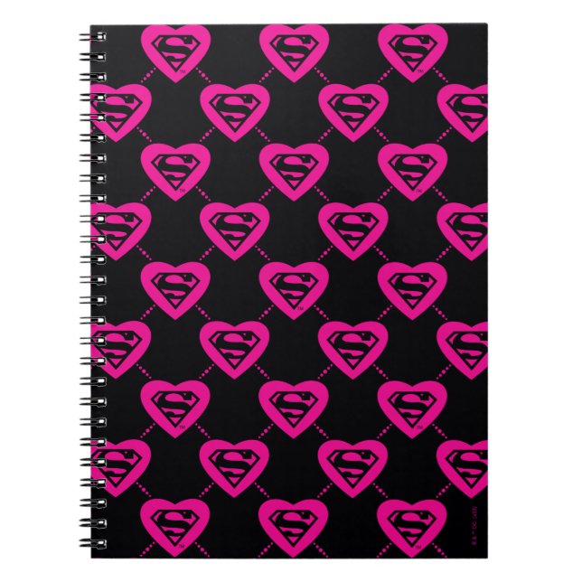 Supergirl Hearts Diagonal Mönster Anteckningsbok (Framsidan)
