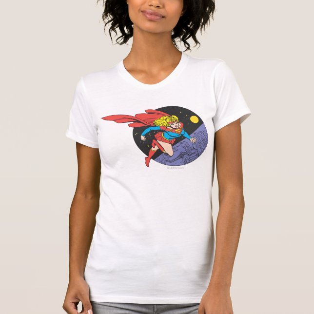 Supergirl Leaps i Space T Shirt (Framsida)