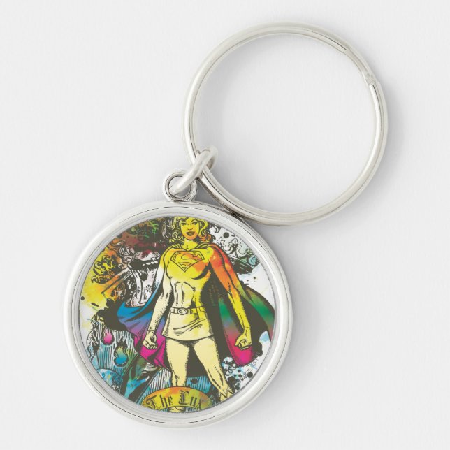 Supergirl Pose the Lux Rund Silverfärgad Nyckelring (Framsidan)