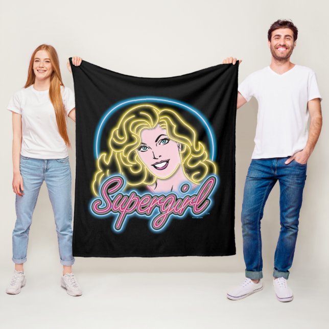 Supergirl Retro Neon Ljus Graphic Fleecefilt (På plats)