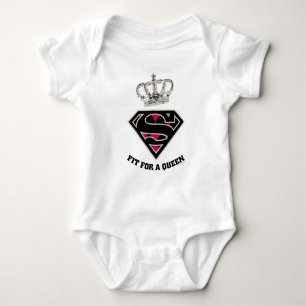 Supergirl S-Shield "Passar en drottning" T Shirt