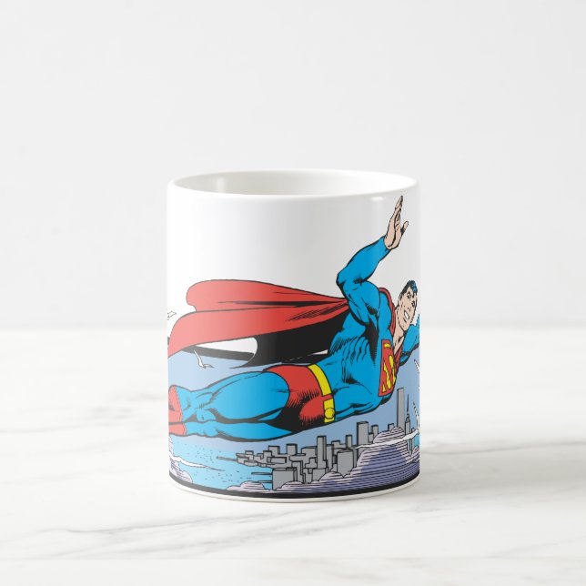 Superman Flies Thru City Kaffemugg (Center)