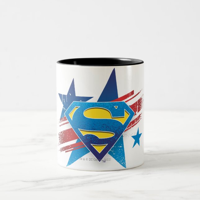 Superman Stylized | STARS OCH STRIPES LOGOTYP Två-Tonad Mugg (Center)