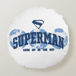 Superman tvärs över jorden rund kudde