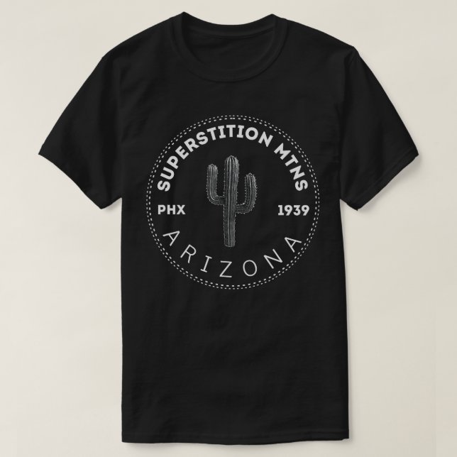 Superstitionsbergen Phoenix Arizona Hiking T Shirt (Design framsida)