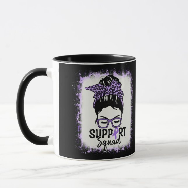 Support Squad Messy Bun Lila Lupus Awareness Mugg (Vänster)