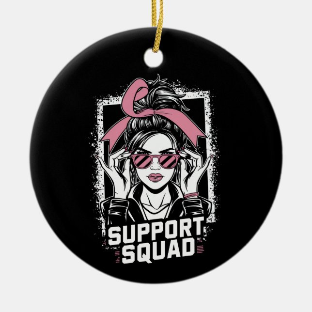 Support Squad Messy Bun Rosa Warrior Breast Cancer Julgransprydnad Keramik (Framsidan)