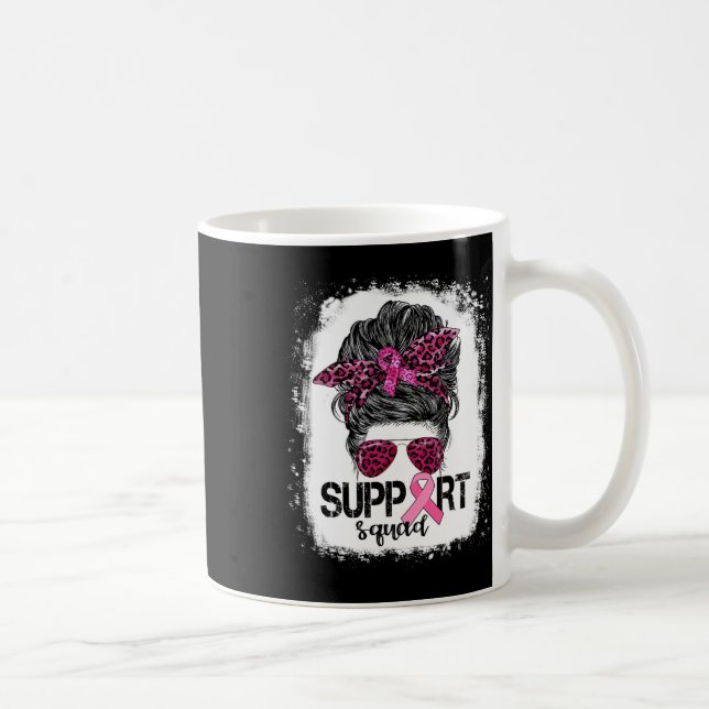 Support Squad Messy Bun Rosa Warrior Breast Cancer Kaffemugg (Höger)