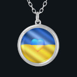Support Ukraina Necklace Ukrainas Flagga Heart Silverpläterat Halsband<br><div class="desc">Stöd Ukraina Necklaces Peace - Ukrainas Flagga - Freedom Support - Solidarity - Strong Together - Freedom Victory! Låt oss världen till ett bättre ställe - alla tillsammans! En bättre värld börjar - beroende - behöver du också! Du kan överföra till 1 000  Zazzle-produkter. Vi står med Ukraina!</div>