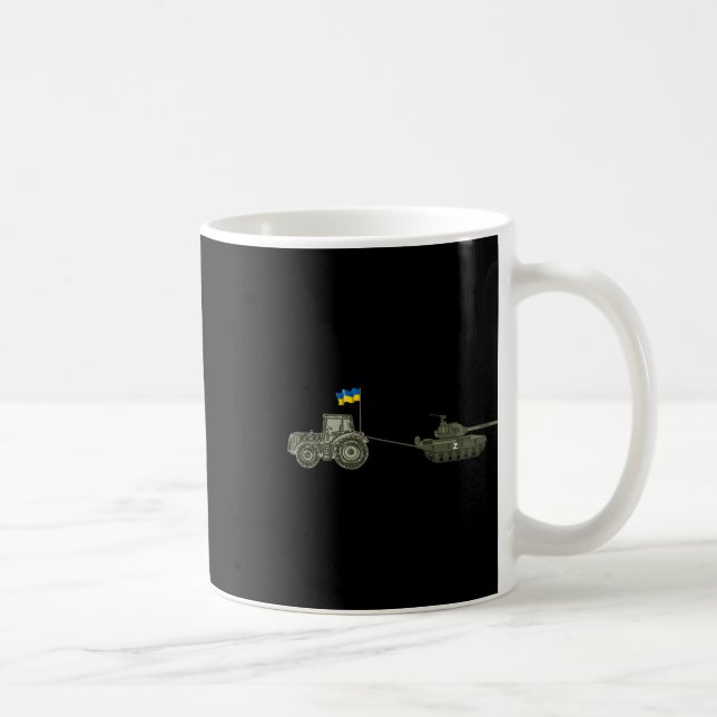 Support Ukraine Tractor Pulling A Russian  Kaffemugg (Höger)