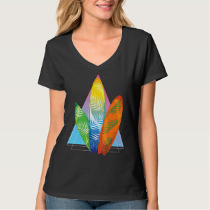 Surfa för Tropiskt surfboard-virus-Surfer-synthwav T Shirt