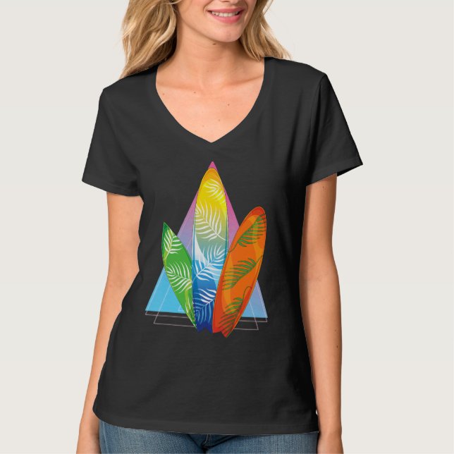 Surfa för Tropiskt surfboard-virus-Surfer-synthwav T Shirt (Framsida)