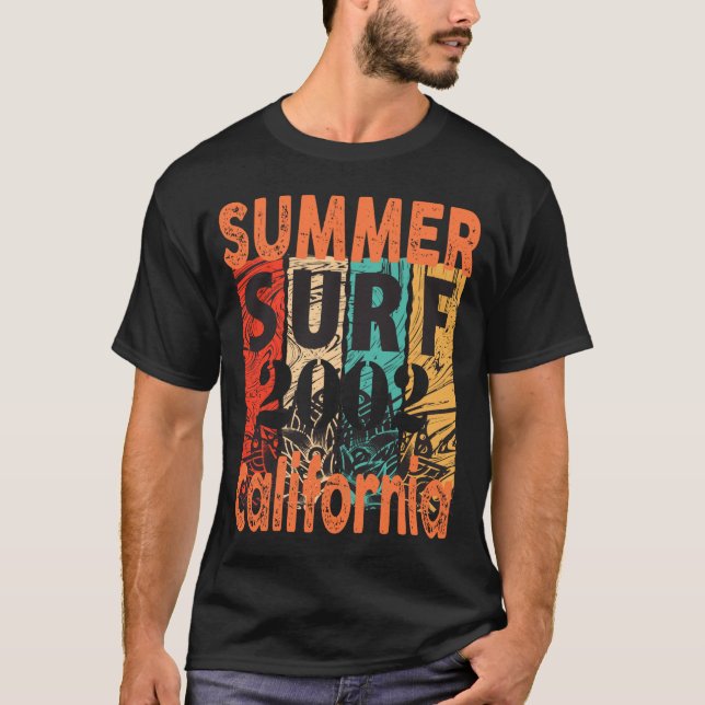 Surfa Kalifornien, sommartid 2022 - Sommaren 2022  T Shirt (Framsida)