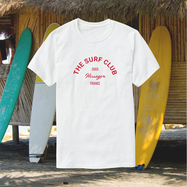 Surfa Klubb Anpassningsbar Röd Vapensköld Surfers  T Shirt (Skapare uppladdad)
