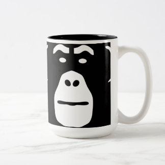 SurfaMunkey logotyp på en mugg