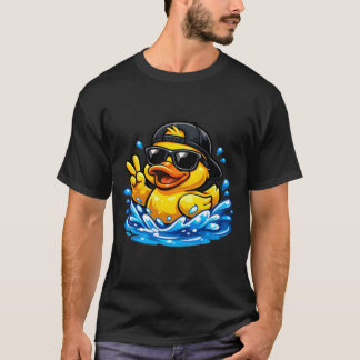 Surfande anka i mössa och solglasögon t shirt
