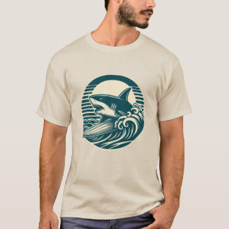 Surfande haj t shirt