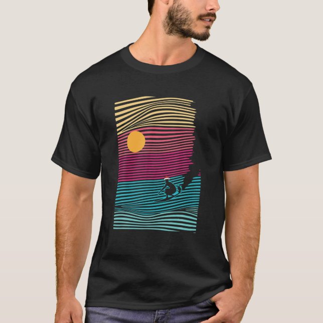 Surfande jul i juli: Retro Beach Summer Vacat T Shirt (Framsida)
