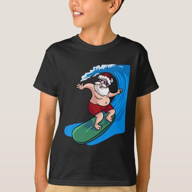Surfande tomte surfar jul i juli  t shirt (Framsida)