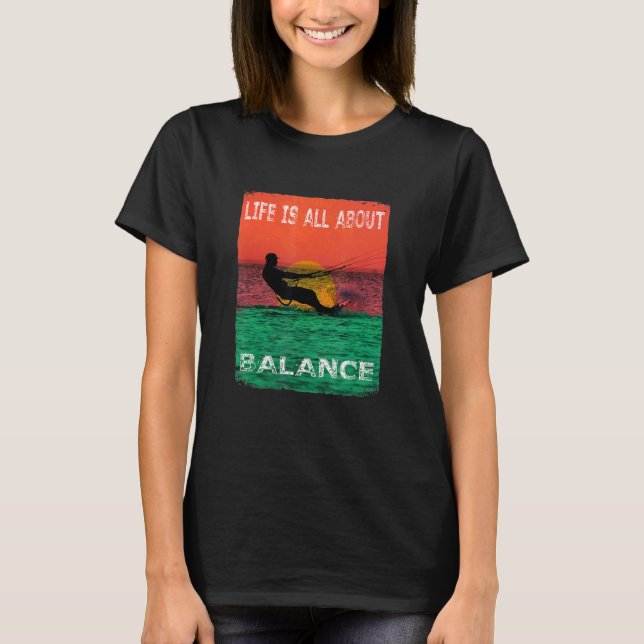 surfans liv handlar om balans t shirt (Framsida)