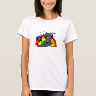 Surfaren med regnbåge tee shirt