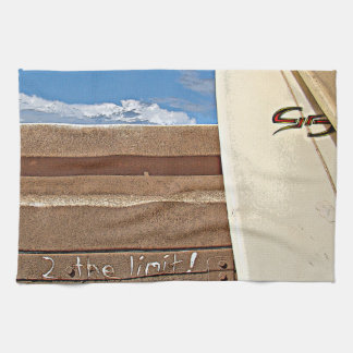 Surfasurfingbrädan 2the begränsar att surfa kräm- kökshandduk