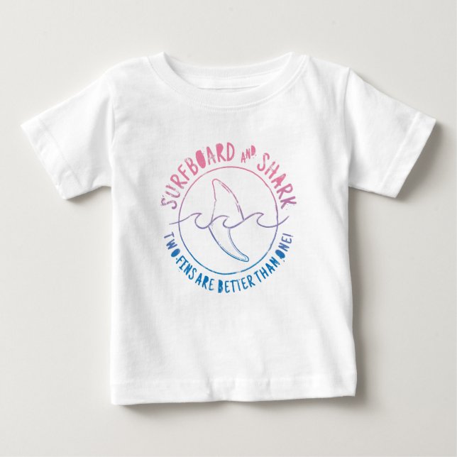 Surfboard och Shark Funy Surfing Summer T Shirt (Framsida)