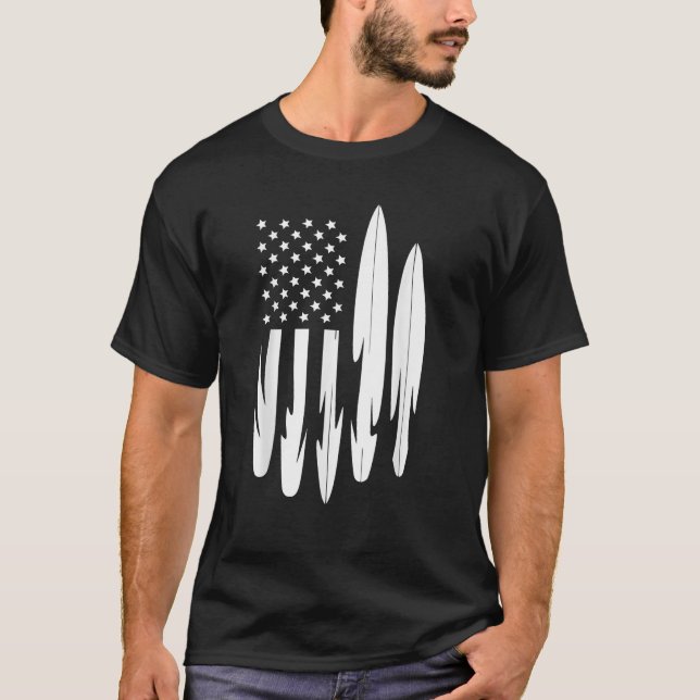 Surfer American Flagga Surfboard 4:e july T Shirt (Framsida)