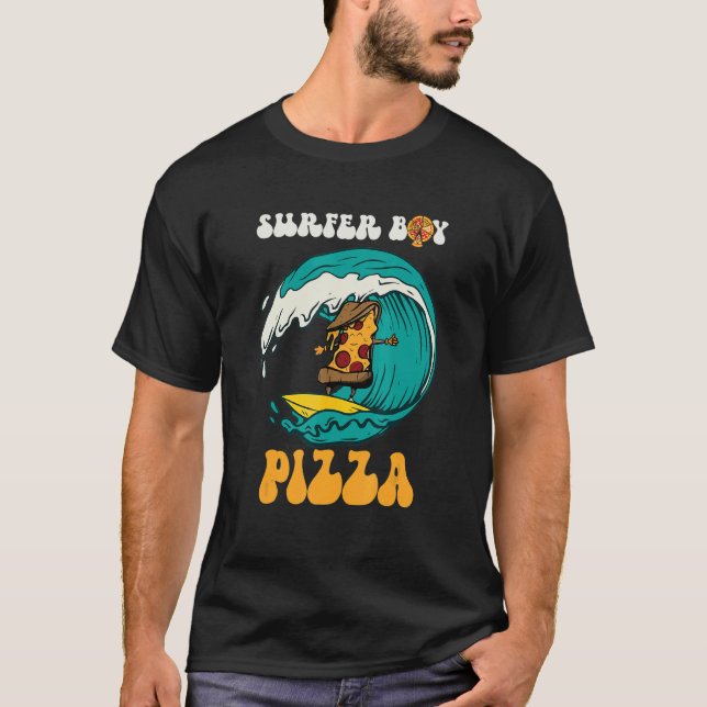 Surfer Boy for WHO Surfing and Eat Pizzas Sum T Shirt (Framsida)