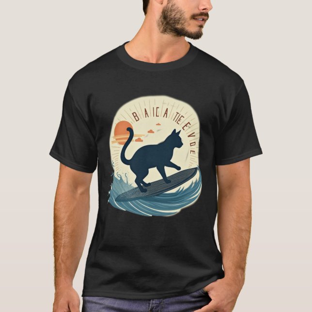 Surfer Cat Silhouette Abstract Retro Beach Waves T Shirt (Framsida)