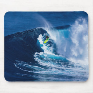 Surfer på Grönt Surfboard Musmatta