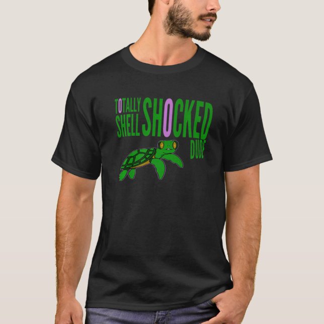 Surfer Turtle Totally Snäcka Shocking Boy Reptile  T Shirt (Framsida)