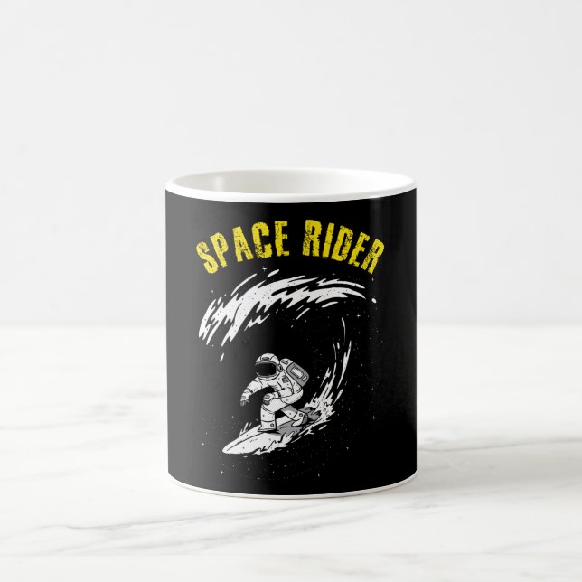 Surfing Astronaut Space Rider Kaffemugg (Center)