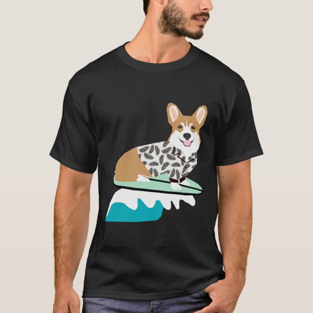 Surfing Corgi Essential T Shirt (Framsida)
