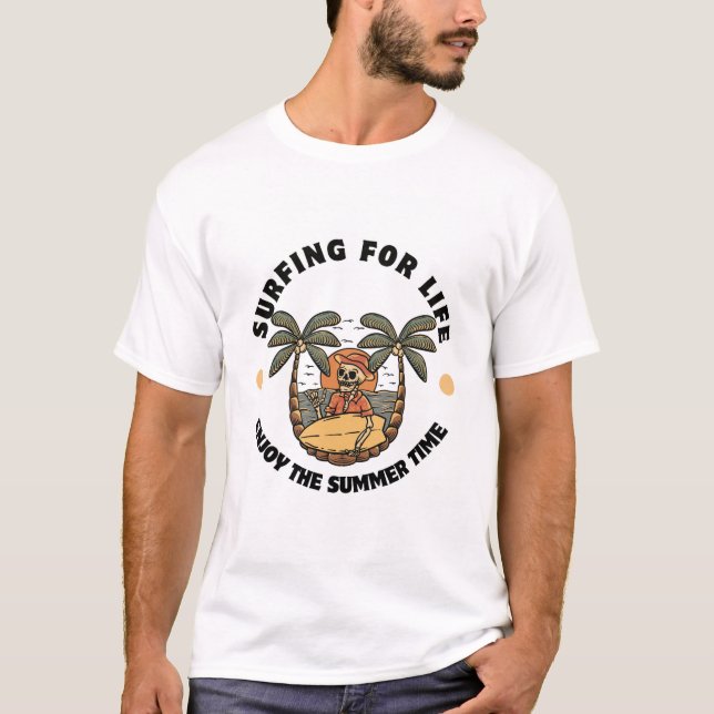 Surfing for Life Skeleton Beach Design T Shirt (Framsida)